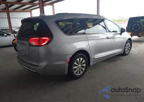 2017 Chrysler Pacifica Touring-L from USA, damaged, VIN 2C4RC1BG2HR515548